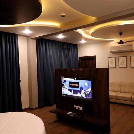 Hotel Nest Bhuj Exterior foto