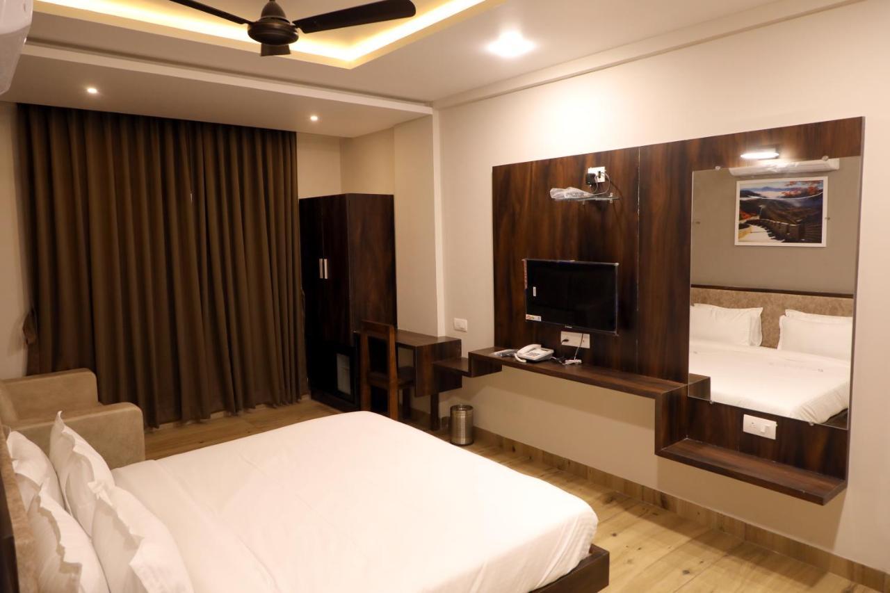 Hotel Nest Bhuj Exterior foto