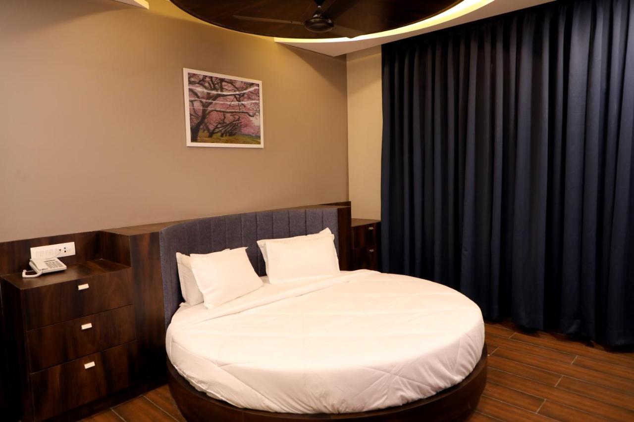 Hotel Nest Bhuj Exterior foto