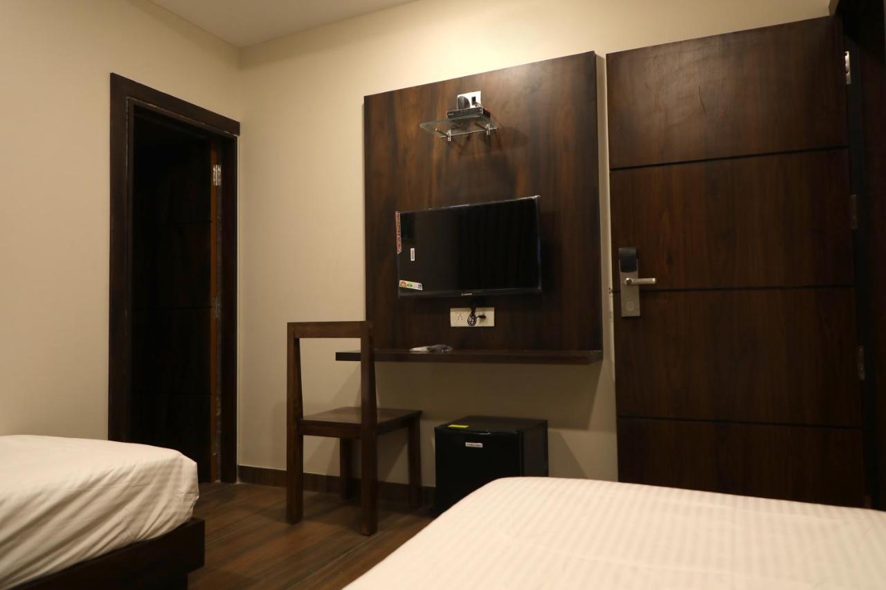 Hotel Nest Bhuj Exterior foto