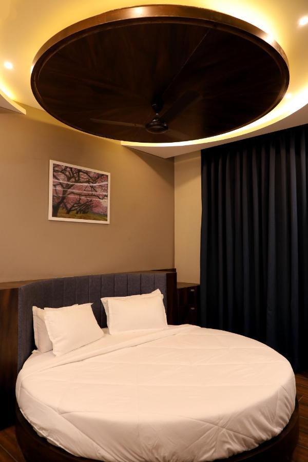 Hotel Nest Bhuj Exterior foto